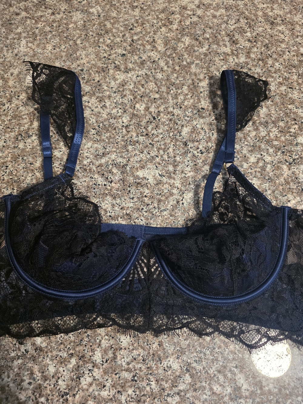 Lace Underwire Bralette in Black and Navy